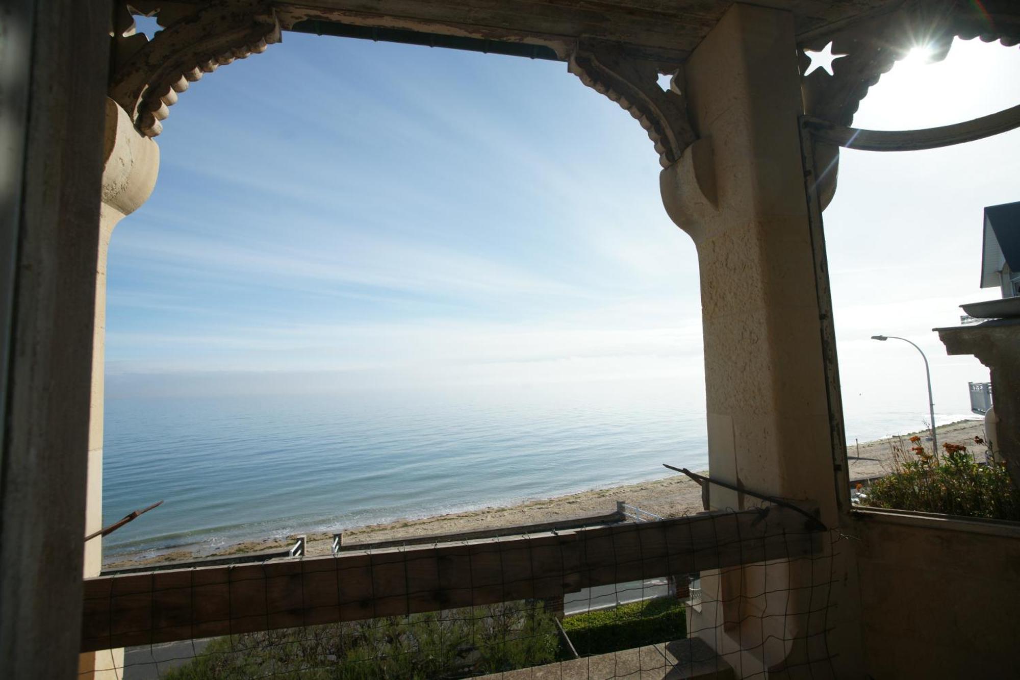 La Villa Louis, La Chambre Rose, Maison D'Hotes Vue Mer, Lion-sur-Mer Exterior foto